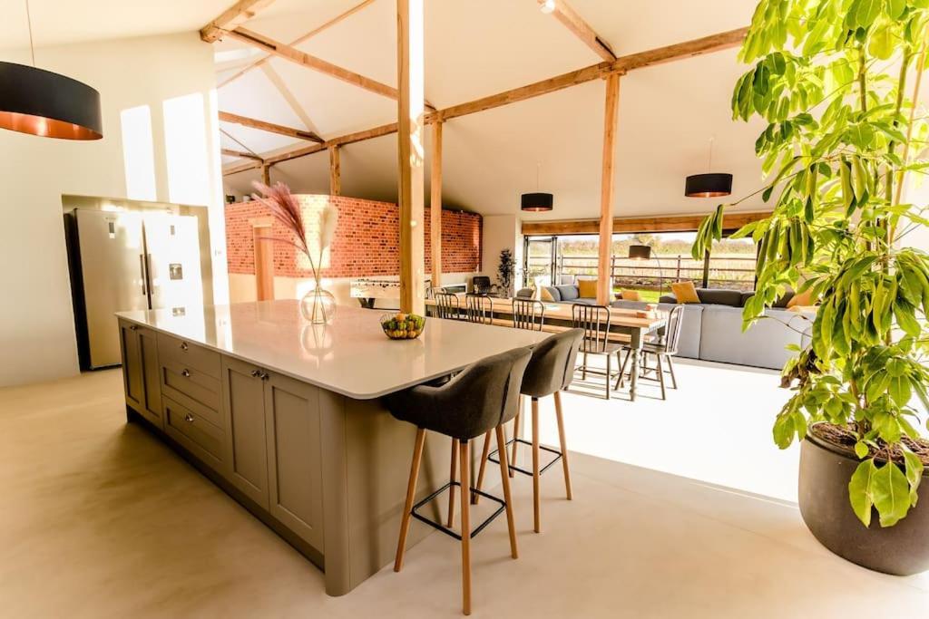 Beautiful Barn Conversion Close To The Broads Dilham Exteriér fotografie